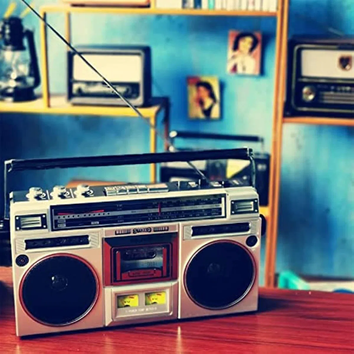 Radio Lettore Cassette, Boombox Lettore CD Retrò, Altoparlante Radio AM/FM E Jack Per Auricolari, Supporto Ingresso SD/USB, Altoparlante Radio E Jack Per Auricolari, Classico Stile Anni '80